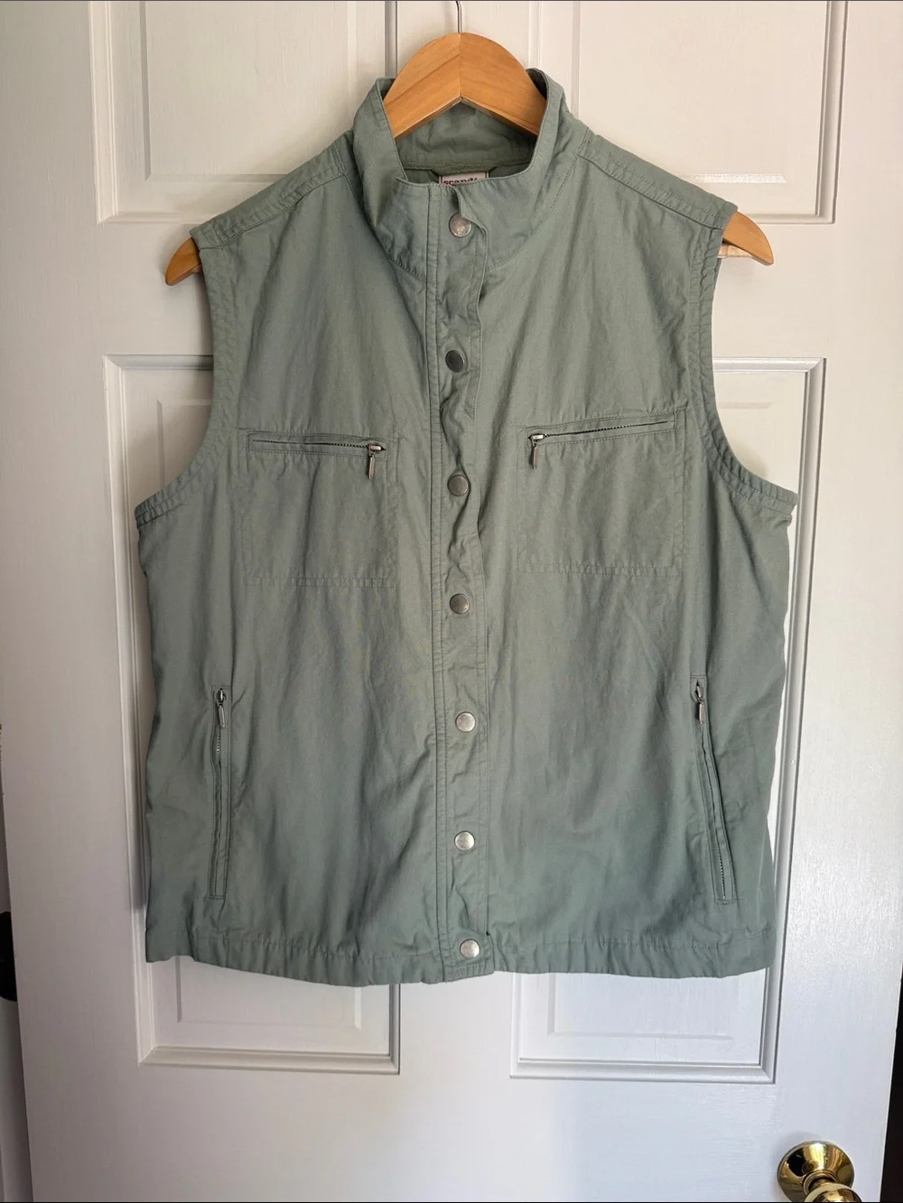 Scandia Woods cotton snap button utility vest